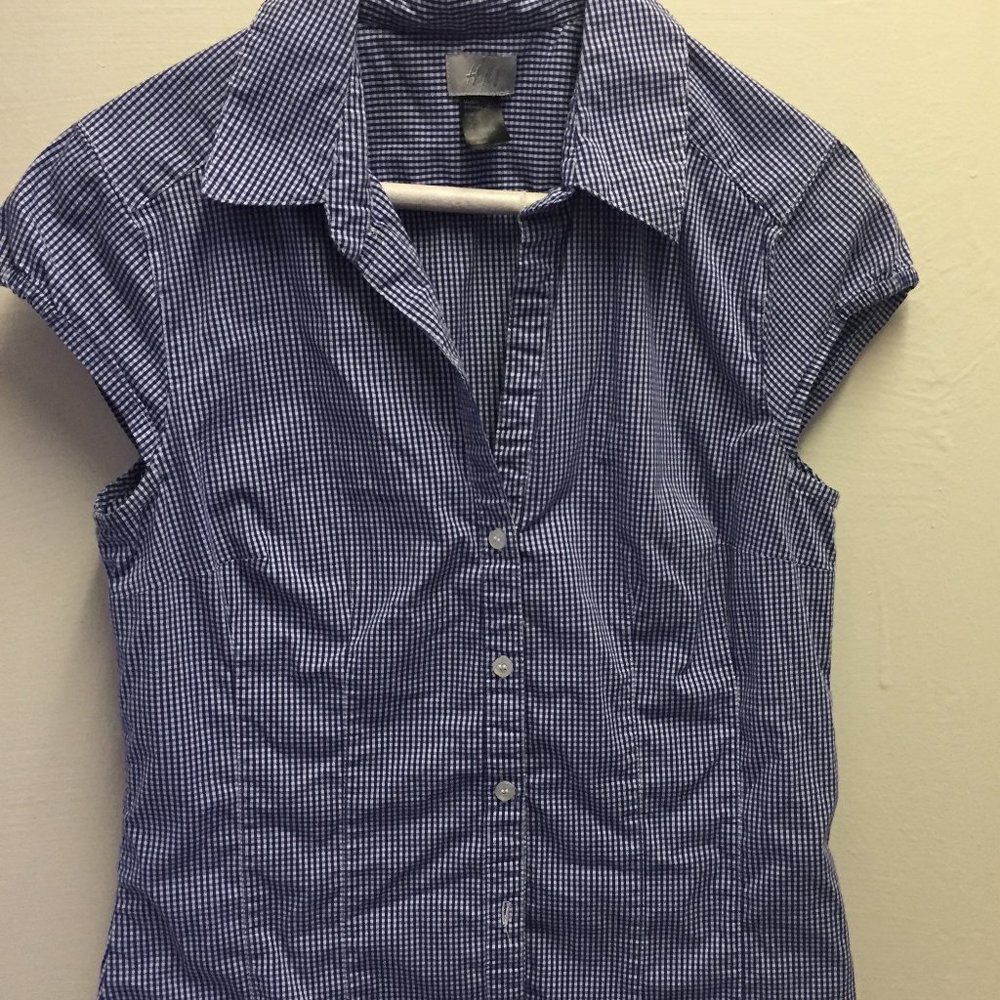 H&M Checkered Blue Short Sleeve Shirt 10 Medium